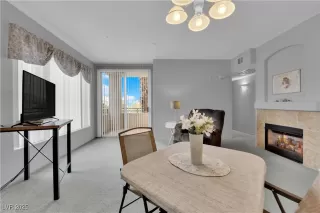 Photo #3: 2665545 Listing