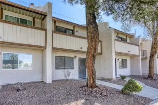 Photo #1: 2665560 Listing