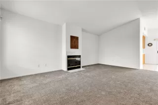 Photo #3: 2665563 Listing