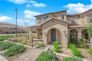 Photo #1: 2665597 Listing 