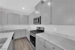 Photo #4: 2665597 Listing 