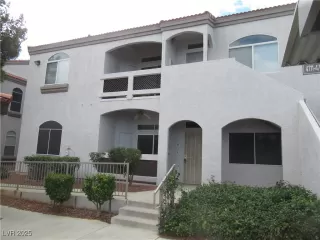 Photo #1: 2665599 Listing 