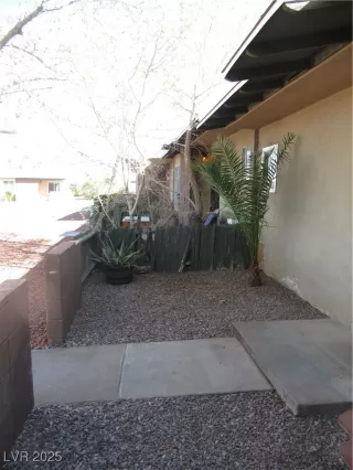 Photo #2: 2665601 Listing 