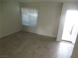 Photo #4: 2665601 Listing 