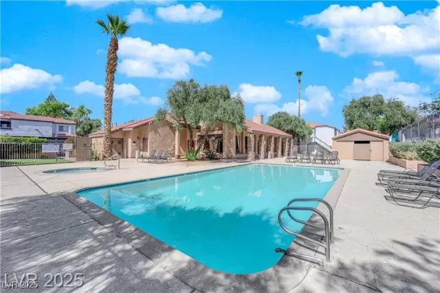 MLS: 2665623 Condo For Sale