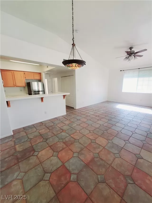 MLS: 2665638 Condo For Sale