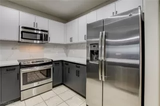 Photo #3: 2665659 Listing 