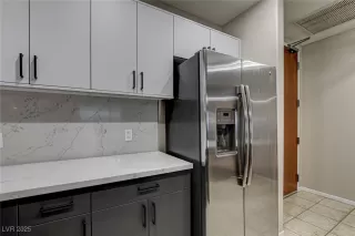 Photo #5: 2665659 Listing 
