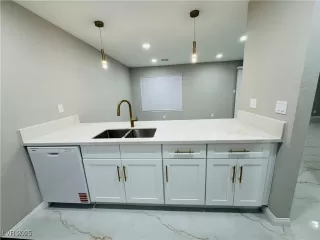 Photo #6: 2665767 Listing 