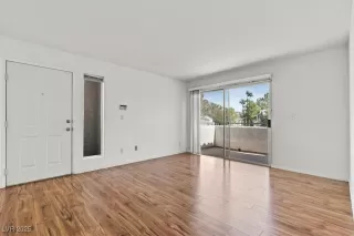 Photo #4: 2665788 Listing 