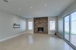 Photo #4: 2665808 Listing 