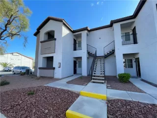 Photo #1: 2665826 Listing 