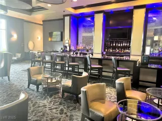 Photo #3: 2665881 Listing 