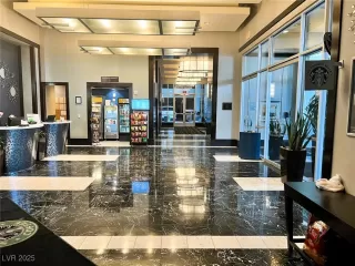 Photo #4: 2665881 Listing 