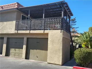 Photo #2: 2665884 Listing 