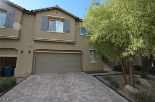 Photo #1: 2665900 Listing 