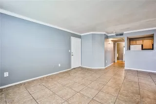 Photo #5: 2665925 Listing 