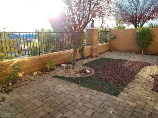 Photo #2: 2665937 Listing 