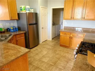 Photo #4: 2665937 Listing 