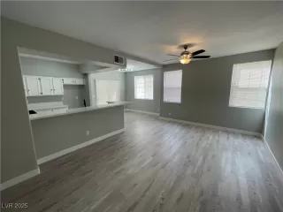 Photo #2: 2665950 Listing