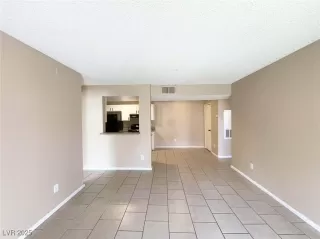 Photo #3: 2665965 Listing 