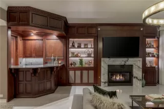 Photo #4: 2665967 Listing 