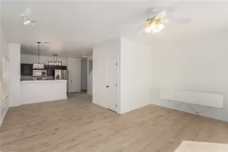 Photo #2: 2665971 Listing 