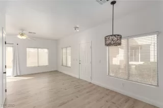 Photo #4: 2665971 Listing 