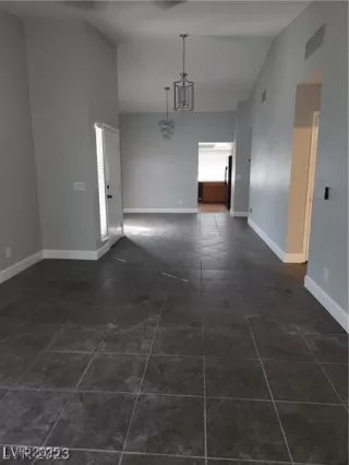 Photo #4: 2665995 Listing 