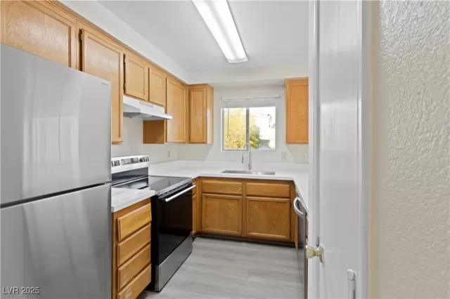 MLS: 2666009 Condo For Sale