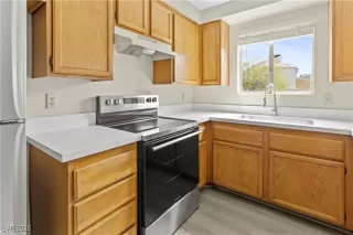 Photo #1: 2666009 Listing 