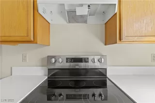 Photo #2: 2666009 Listing 