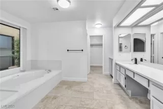 Photo #4: 2666022 Listing 
