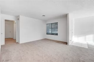 Photo #6: 2666048 Listing 