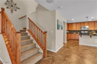 Photo #6: 2666067 Listing 