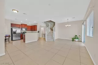 Photo #2: 2666073 Listing