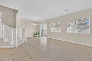 Photo #3: 2666073 Listing