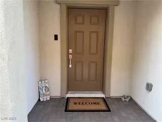 Photo #2: 2666076 Listing