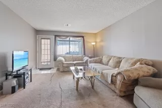 Photo #3: 2666084 Listing