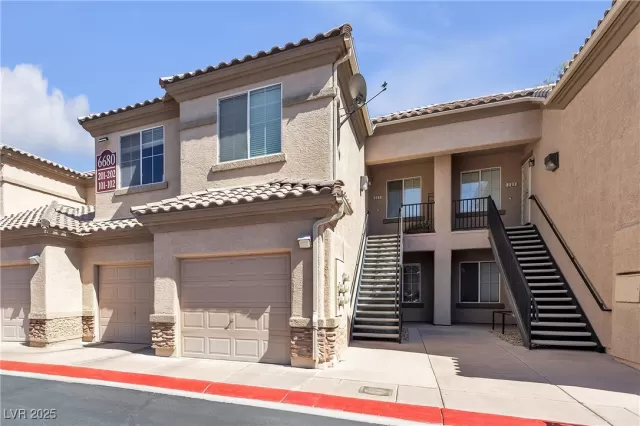 MLS: 2666145 Condo For Sale