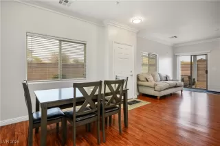 Photo #3: 2666158 Listing