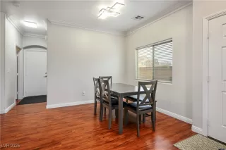 Photo #4: 2666158 Listing