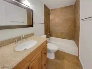 Photo #4: 2666163 Listing