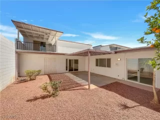 Photo #5: 2666163 Listing