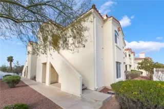 Photo #1: 2666167 Listing 