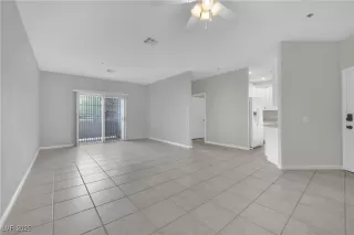 Photo #3: 2666203 Listing