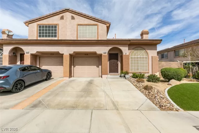 MLS: 2666216 Condo For Sale