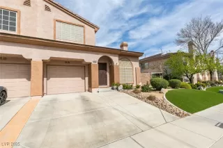 Photo #1: 2666216 Listing 