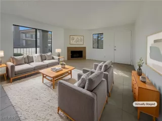 Photo #1: 2666236 Listing 