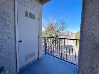 Photo #1: 2666248 Listing 